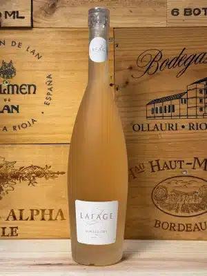 Lafage Miraflors Rosé – Zuid-Franse roséwijn in stijlvolle matglazen fles met zachte zalmroze kleur en modern wit etiket, 750ml.