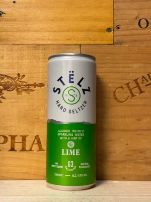 Blikje STËLZ Hard Seltzer Lime – verfrissende hard seltzer met een pittige limoensmaak, 4,5% alcohol, suikervrij en slechts 63 calorieën per blikje.