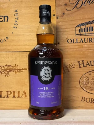 Springbank 18 jaar is een verfijnde Campbeltown single malt whisky met tonen van fruit, rook en maritieme ziltigheid. Elegant, complex en perfect in balans.