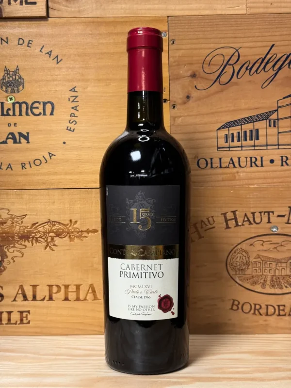 Fles Conte di Campiano Cabernet Sauvignon / Primitivo – volle rode Italiaanse wijn met rijp fruit, kruidigheid en zachte tannines.
