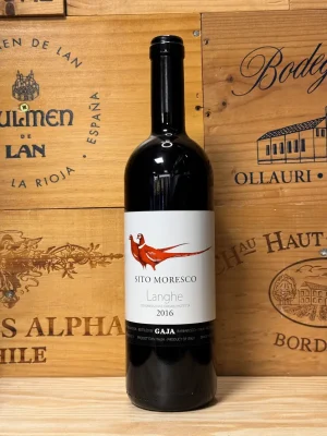 Fles Gaja Sito Moresco Piemonte – rode blend met aroma’s van viooltjes, pruimen en saffraan