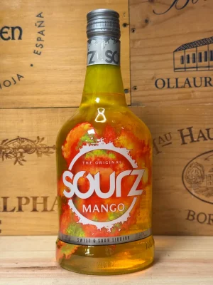 Fles Sourz Mango – exotische mango likeur met zoetzure smaak, ideaal als shot of cocktailbasis