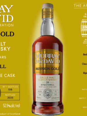 Fles Murray McDavid Strathmill 28 jaar – Mission Gold single malt whisky met rode wijn finish, tonen van framboos, mokka en eiken.