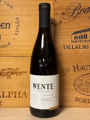 Fles Wente Riva Ranch Chardonnay – volle witte wijn uit Californië met appel, tropisch fruit en vanilletonen