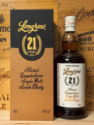 Fles Longrow 21 Years Old 2024 single malt whisky met turf, sherry- en bourboninvloed en maritieme diepgang