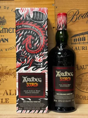 Fles Ardbeg Scorch – Limited Edition Islay whisky met intense rook en dragon-char vatrijping