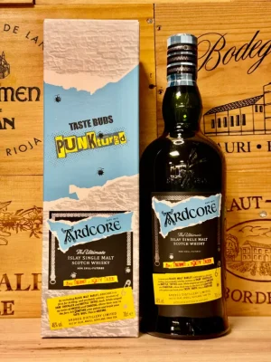 Fles Ardbeg Ardcore – limited edition Islay whisky met geroosterde zwarte mout en intens rokerig profiel