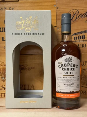Alt-tekst: Fles Cooper’s Choice Benrinnes 2011 (Speyside single malt), gerijpt in een ex‑brandy vat, gebotteld als 11 jaar oude Single Cask Release (50,5 % ABV), met originele verpakking.