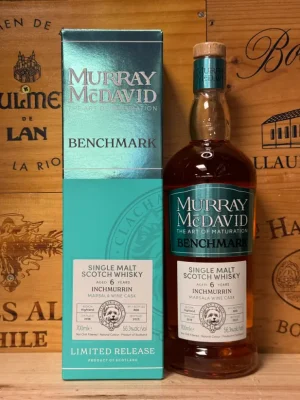 Fles Murray McDavid Inchmurrin 6 jaar – single malt whisky uit de Highlands, Marsala gerijpt, met tonen van sinaasappel, perzik en mandarijn.