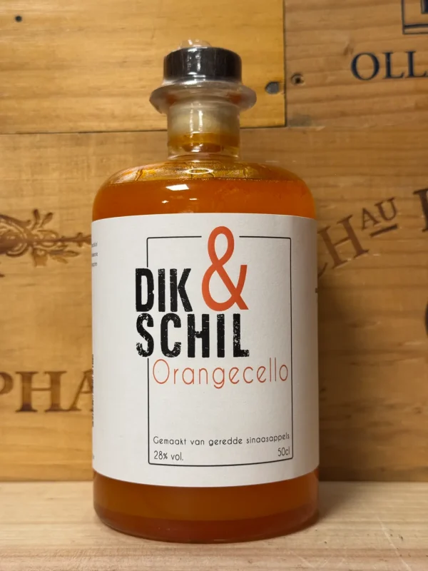 Fles Dik & Schil Orangecello – ambachtelijke Nederlandse sinaasappellikeur met circulair karakter