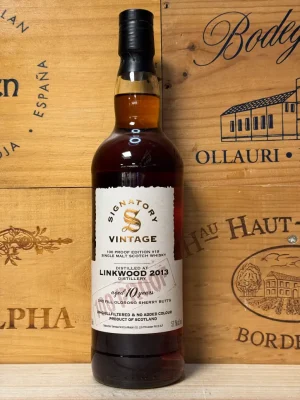 Fles Signatory Vintage Linkwood 2013 10 jaar – 100 Proof – 57,1%, gerijpt op 2nd fill Oloroso sherryvaten. Speyside whisky met kracht en finesse.