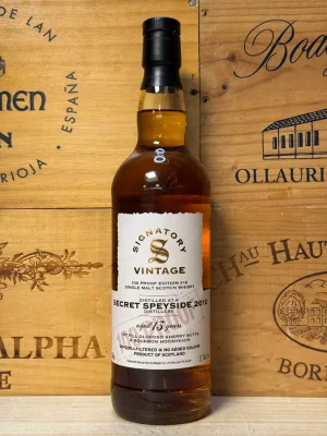 Fles Signatory Vintage Secret Speyside 2010 13 jaar 100 proof 57,1% – krachtige Speyside whisky in klassieke Signatory-presentatie.