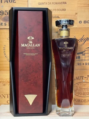 Fles Macallan Oscuro The 1824 Collection 46,5% luxe single malt whisky