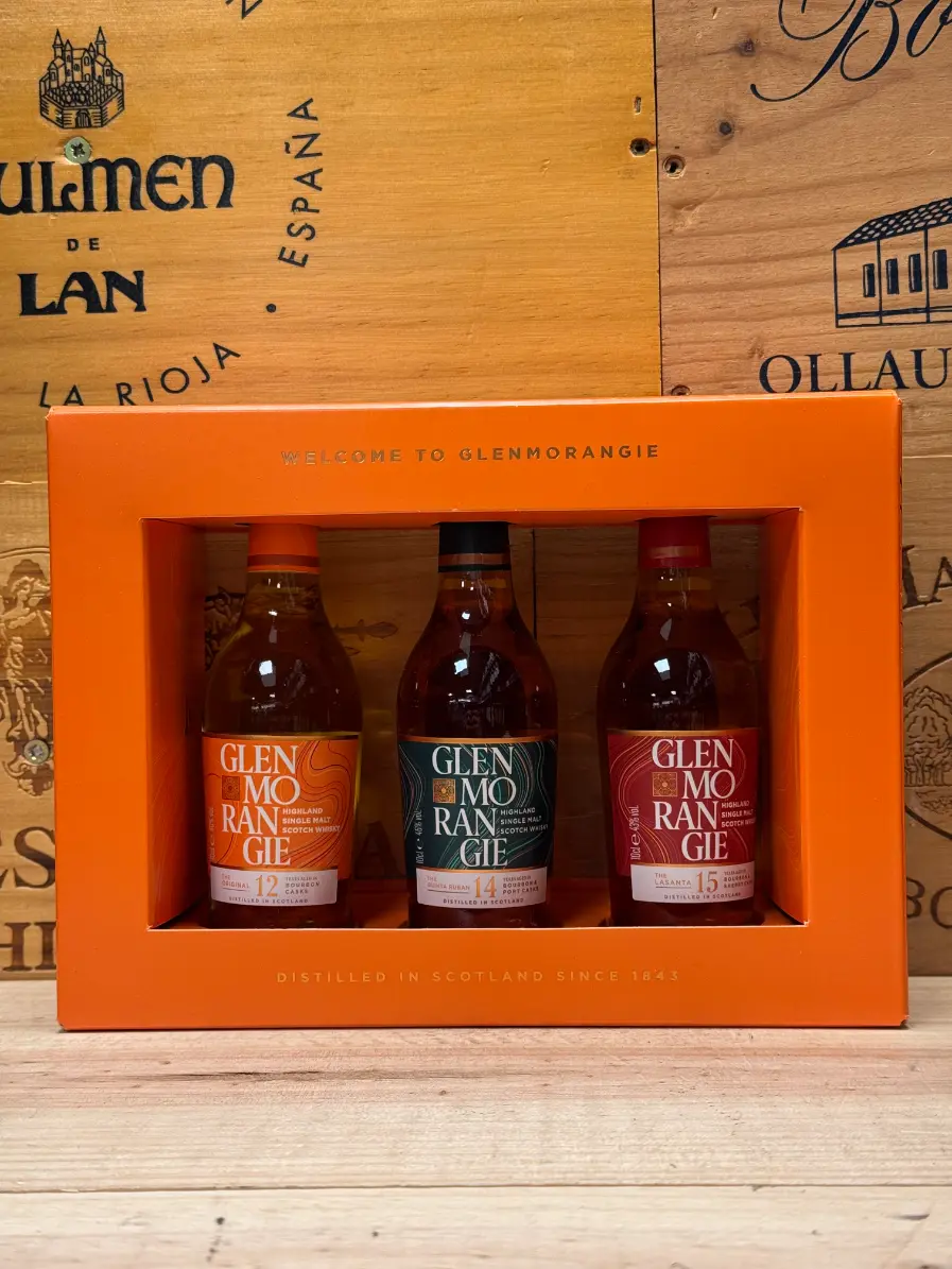 Glenmorangie giftpack met 3x10cl – 12 Year Old, 14 Year Old Quinta Ruban en 15 Year Old Lasanta in luxe doos. Highland whiskyset, ideaal als cadeau of relatiegeschenk.