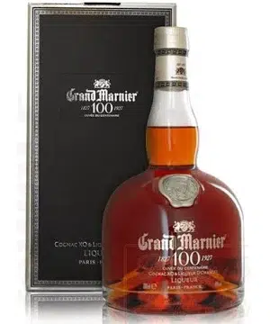 Fles Grand Marnier Cuvée Du Centenaire premium Franse sinaasappellikeur.