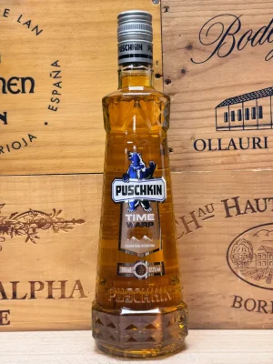 Fles Puschkin Time Warp vodka likeur met moderne en energieke uitstraling.