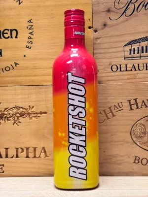 Fles Rocketshot energieke shotlikeur voor feestelijke momenten.