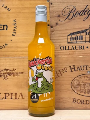 Fles Opkickertje Orange likeurshot met frisse sinaasappelsmaak.