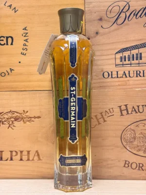 Fles St-Germain Elderflower likeur Franse vlierbloesemlikeur.