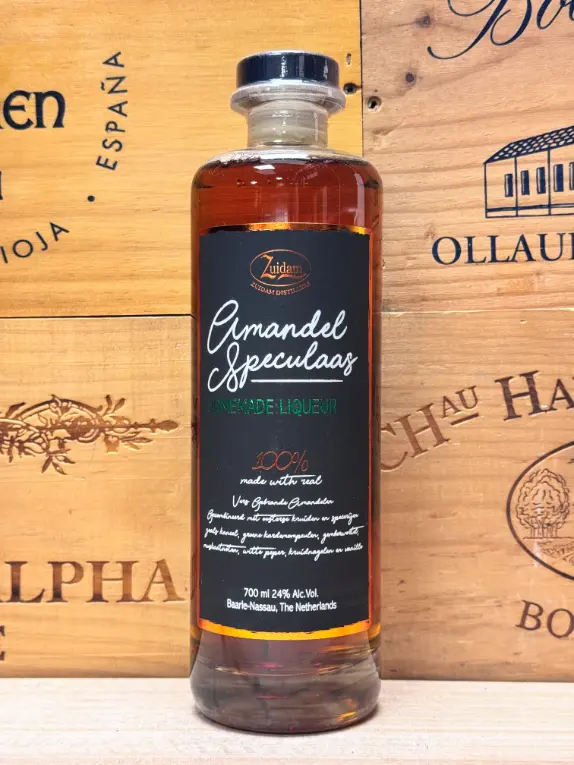 Fles Zuidam Amandel Speculaas likeur ambachtelijke kruidenlikeur.