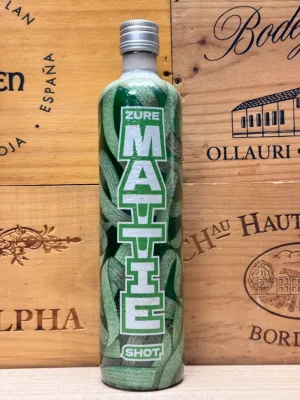 Fles Zure Mattie Shot Groen met gifgroene kleur en uitstraling van groene zure matten.