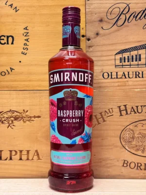 Fles Smirnoff Raspberry Crush vodka met uitgesproken frambozensmaak.