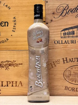 Fles Berentzen Winter Mandel zachte winterlikeur met amandelsmaak.