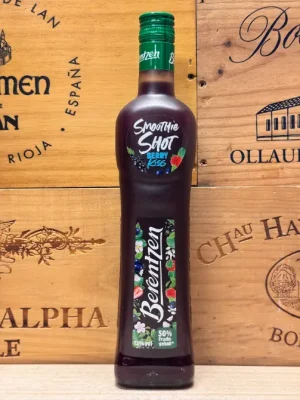 Fles Berentzen Smoothie Shot Berry Kiss romige fruitshot met bessensmaak.