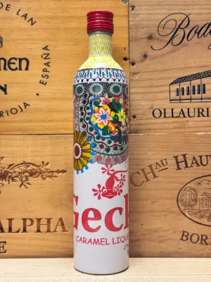 Fles Gecko Caramel Liqueur zachte likeur met romige karamelsmaak.