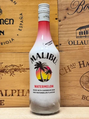 Fles Malibu Watermelon rumlikeur met frisse watermeloenuitstraling.