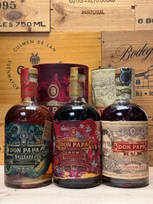 3 flessen Pon Papa 1 fles Don Papa quincentennial port cask en 1 fles Don Papa 7 jaar en 1 fles Don Papa Masskara.