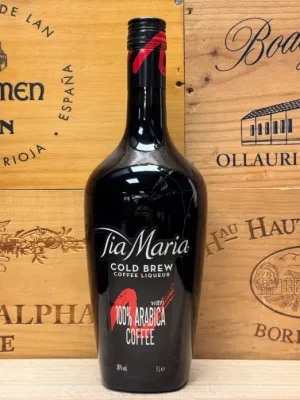 Fles Tia Maria koffielikeur met koffie, rum en vanille