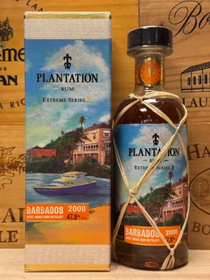 Fles Plantation Extreme Series Barbados 2000 vintage rum 47,8% met dubbele rijping.