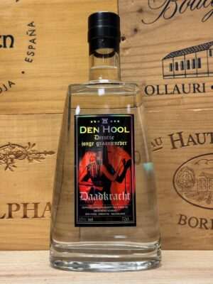 Fles Den Hool Daadkracht Jonge Graanjenever Nederlandse jenever.