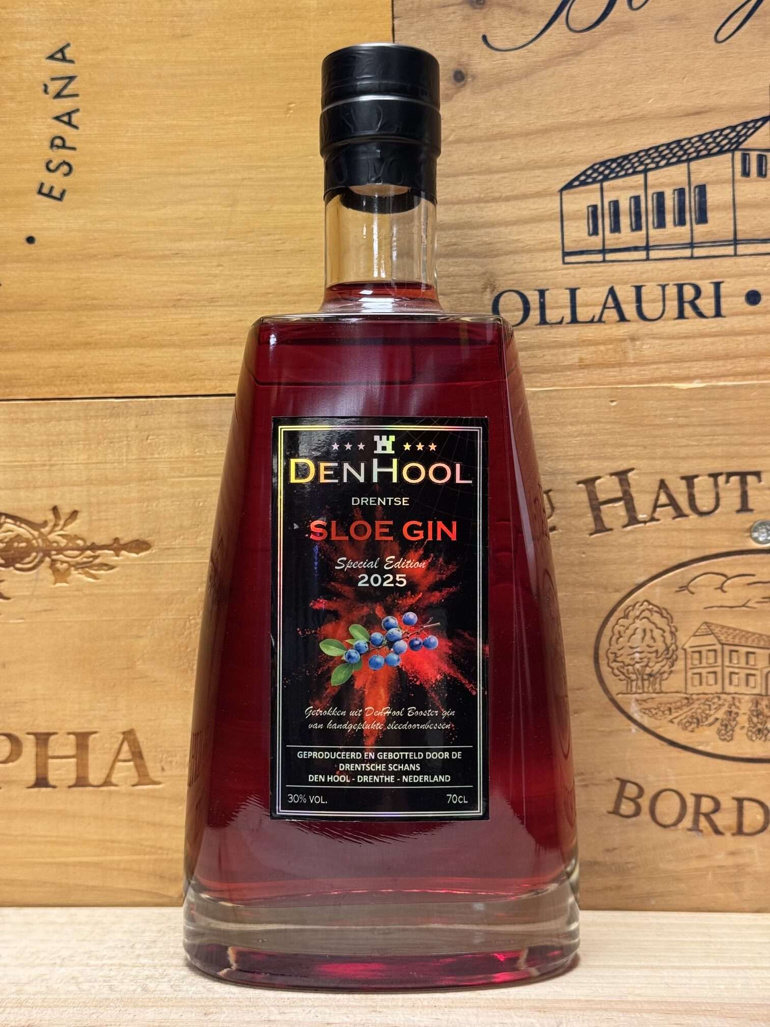 Fles Den Hool Sloe Gin Special Edition 2025 ambachtelijke Nederlandse sloe gin.