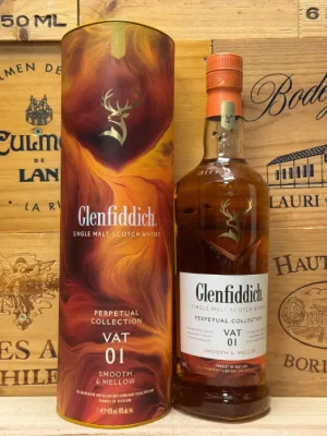 Fles Glenfiddich Vat 01 Perpetual Collection Smooth & Mellow Speyside single malt whisky.