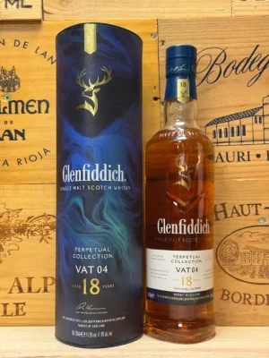 Fles Glenfiddich 18 Jaar Vat 04 Perpetual Collection Speyside single malt whisky.
