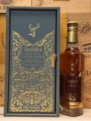 Fles Glenfiddich Grande Couronne 26 Jaar Speyside single malt whisky met Cognacvatfinish.