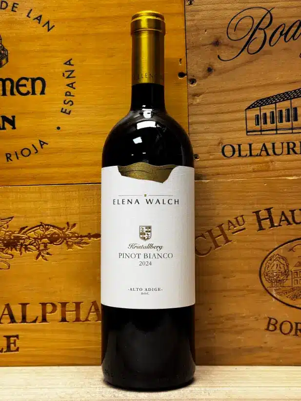 Fles Elena Walch Pinot Bianco witte wijn uit Alto Adige Italiƫ.
